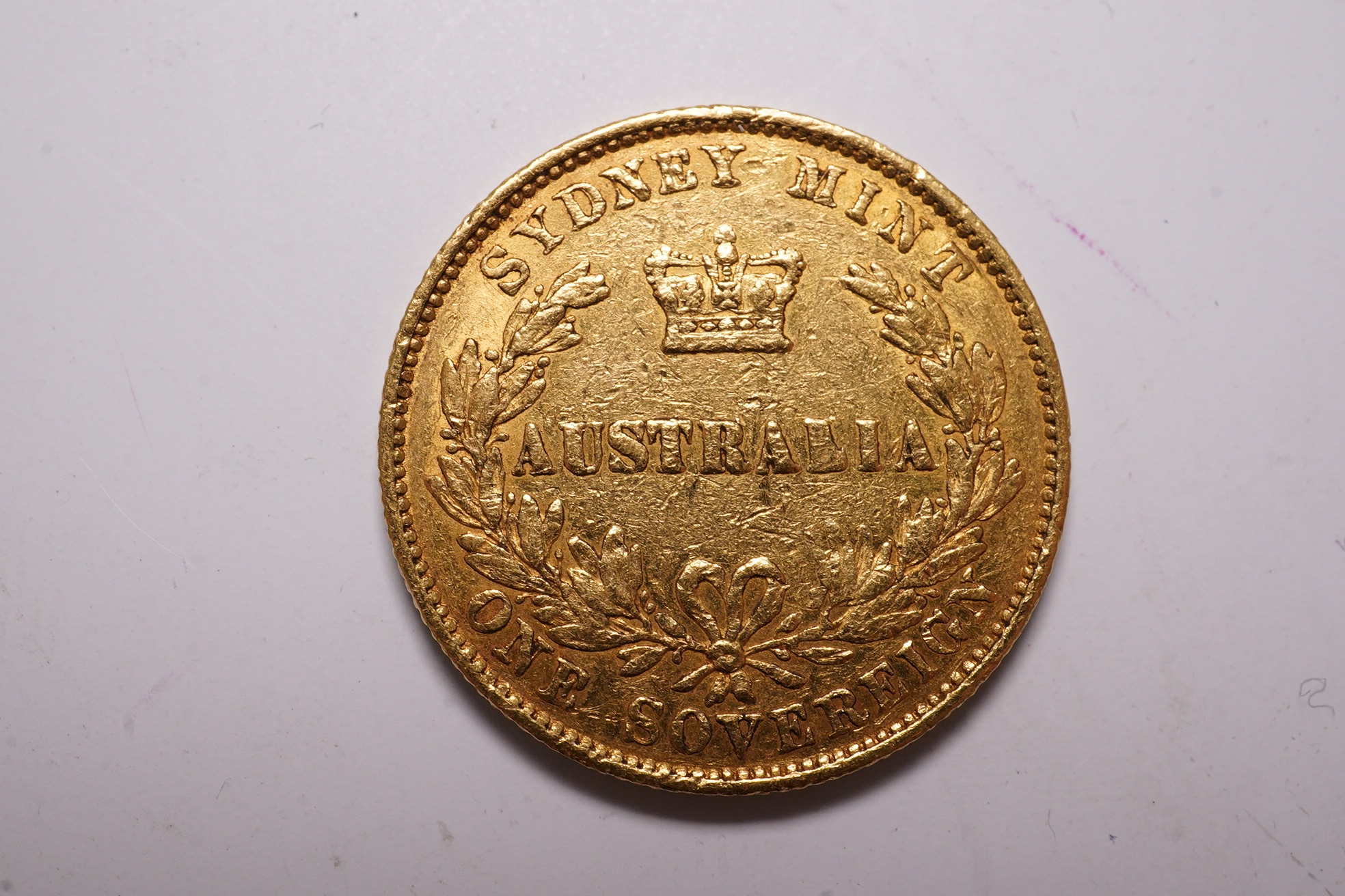 Australia gold coins, one gold sovereign 1866, Sydney mint, edge wear, about VF